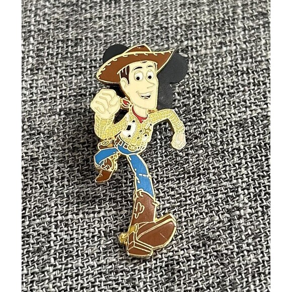 Disney Pixar Trading Pin Woody Toy Story 2 Pixar 2002 - Picture 1 of 2